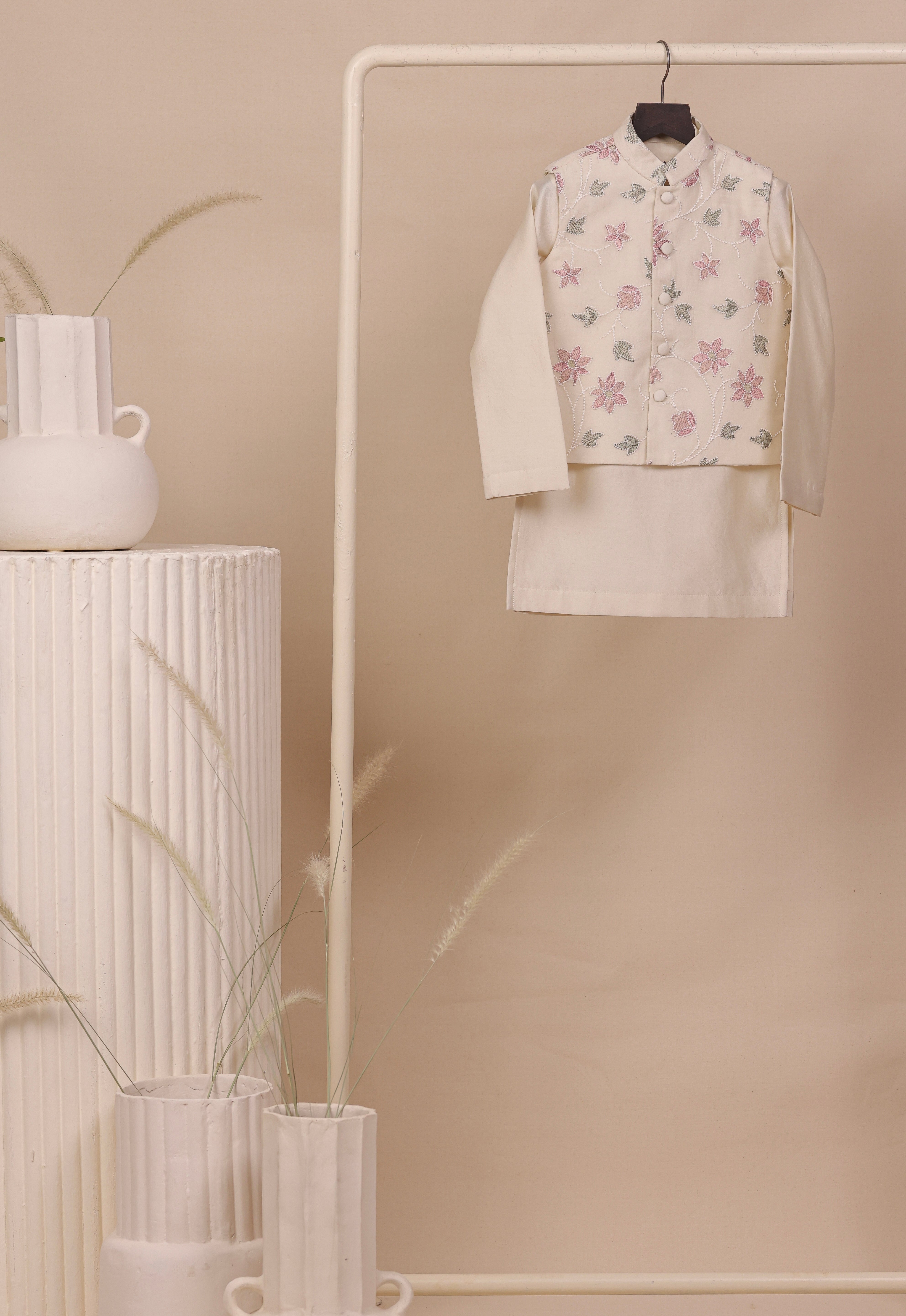 Rosé Thread Set