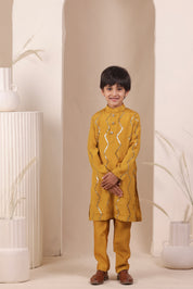 Dhoop Tara Kurta Set