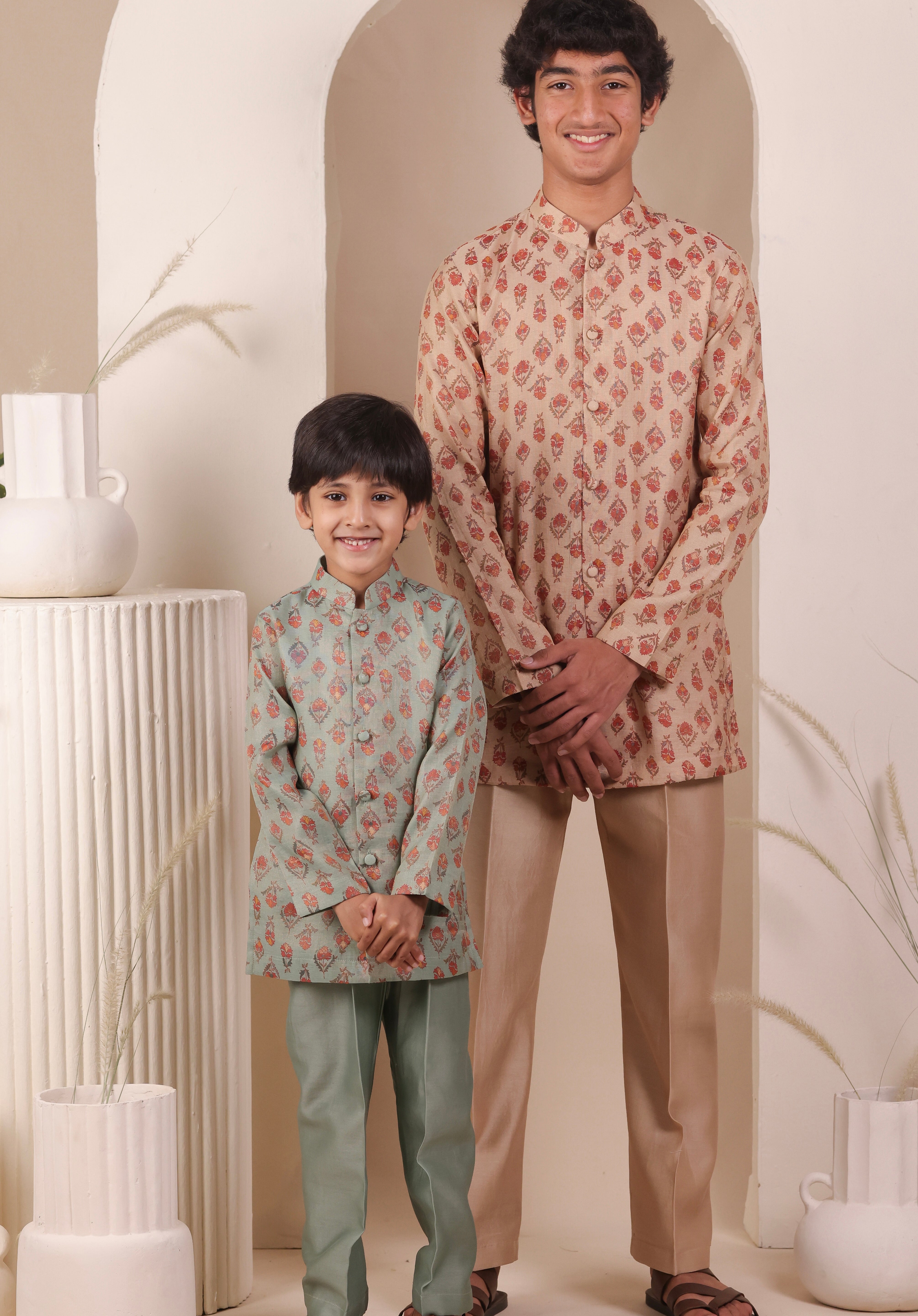 Maati Booti Kurta Set