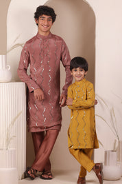 Coral raag Kurta Set