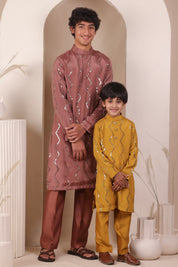 Coral raag Kurta Set
