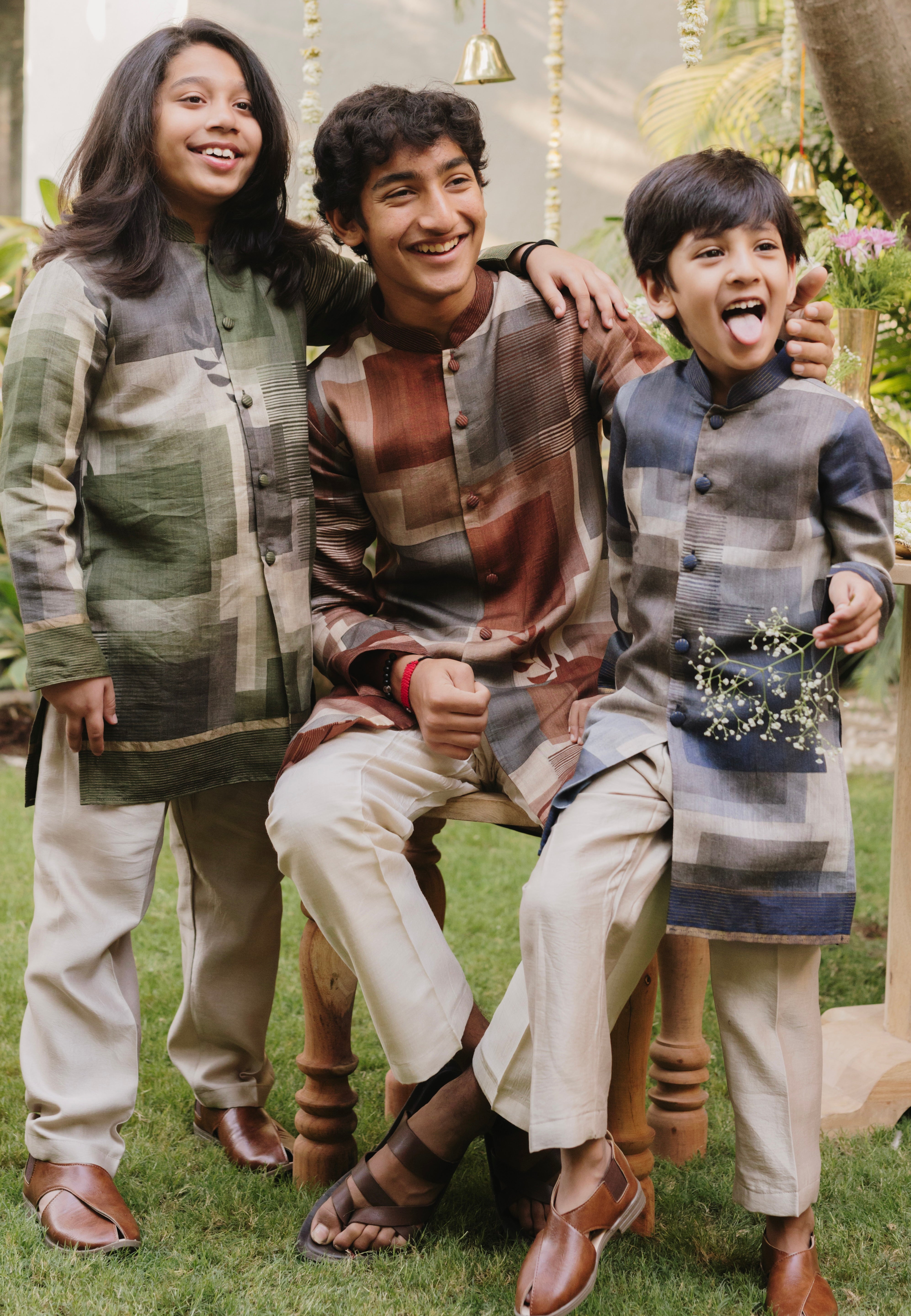 Laal Mulaayam Kurta Set