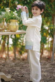 Neel Tara Kurta Set