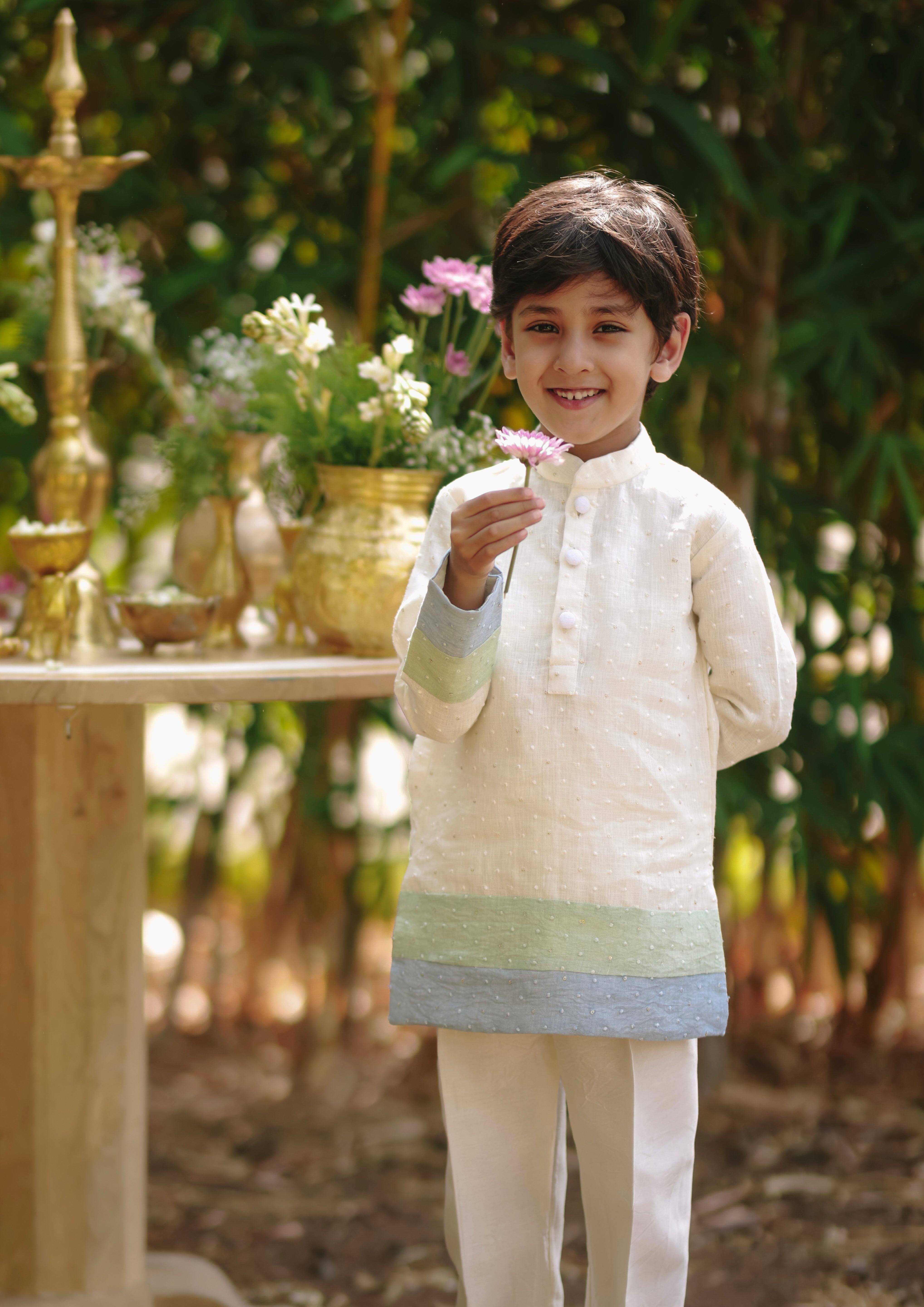 Neel Tara Kurta Set