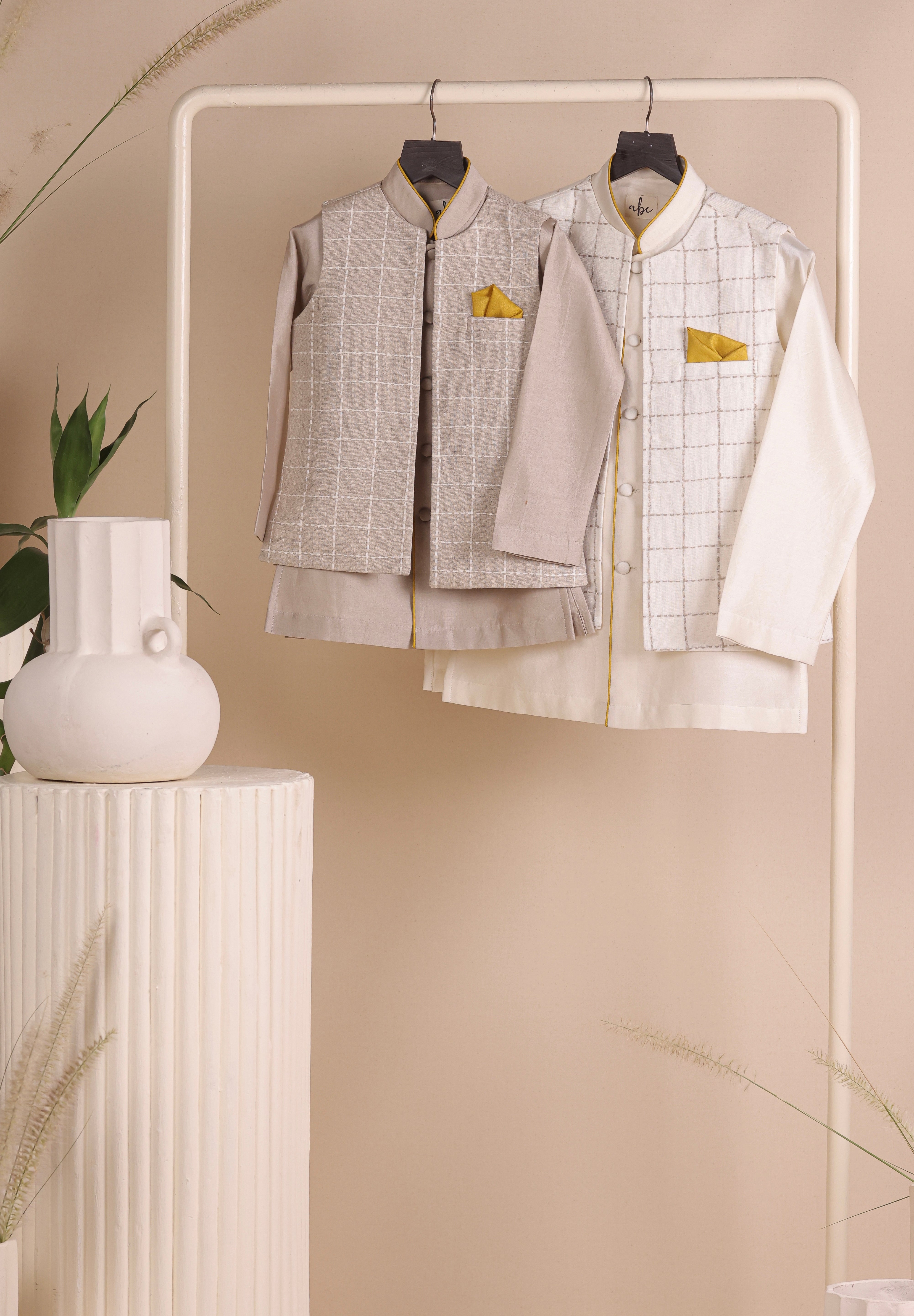 Ivory Grid Set