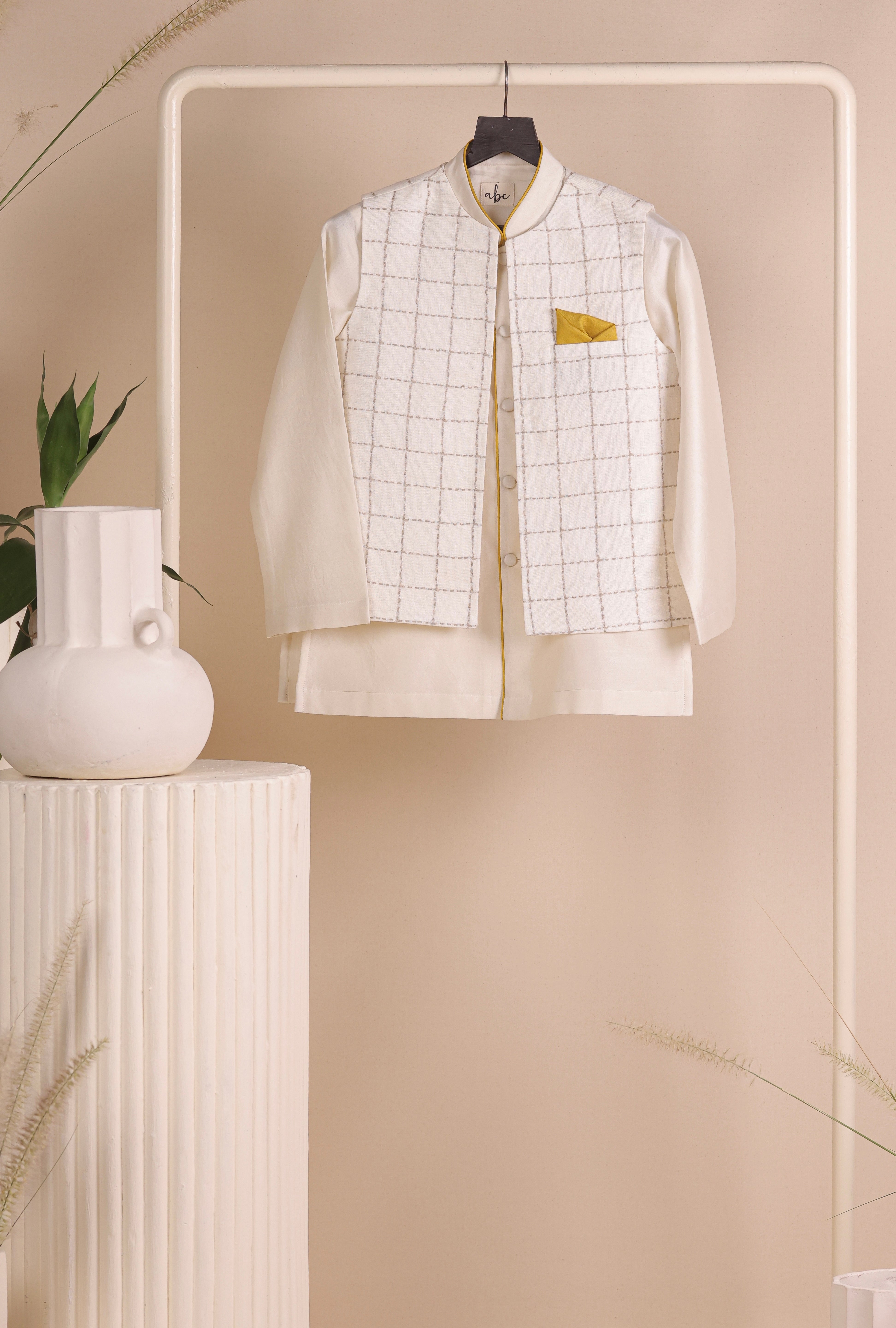 Ivory Grid Set