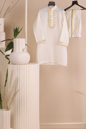 Safed Rekha Kurta Set