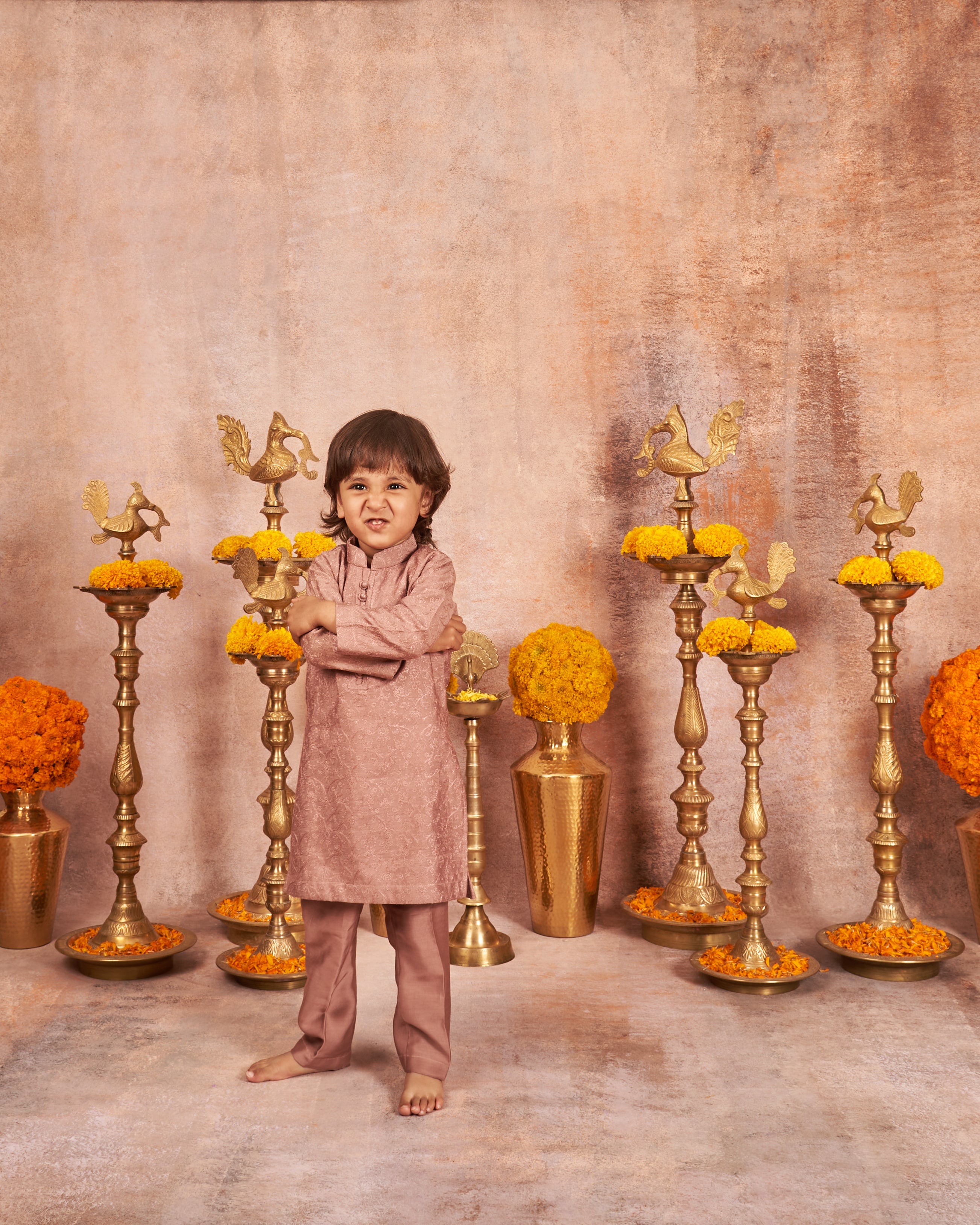Mauve Embridered Chanderi Kurta Set