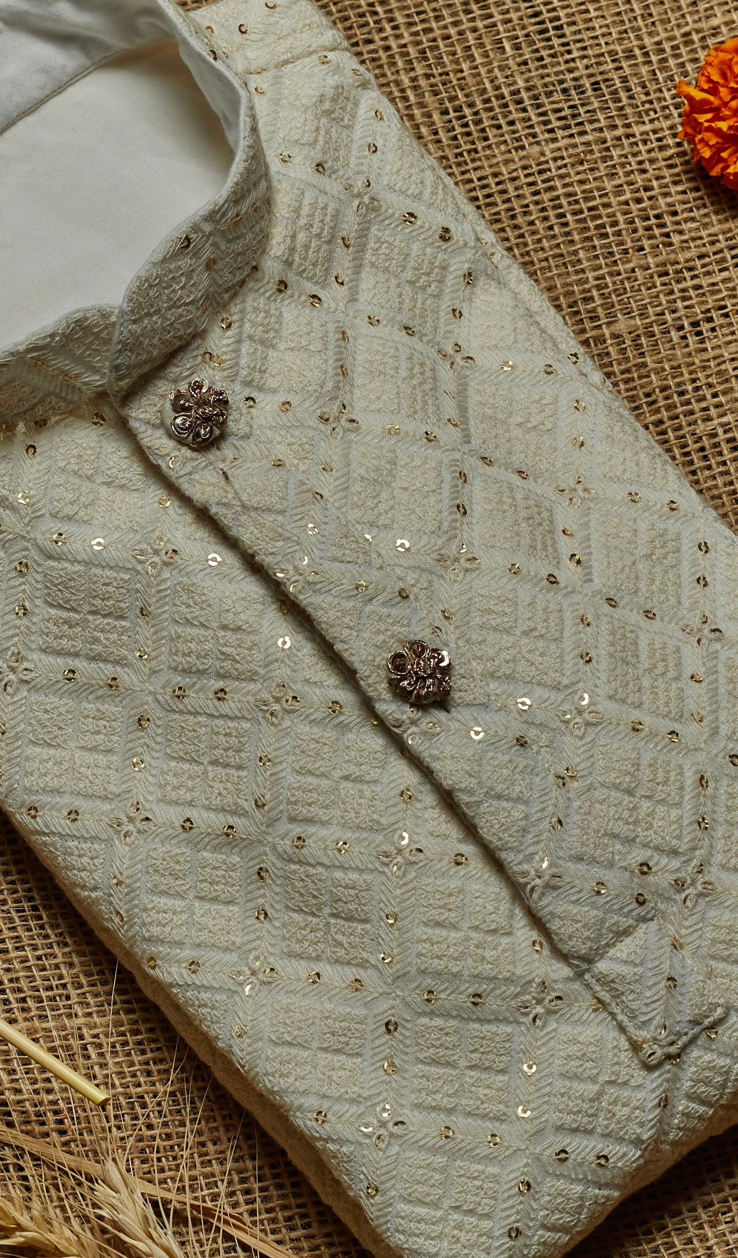 Off White Lakhnavi Kurta Set