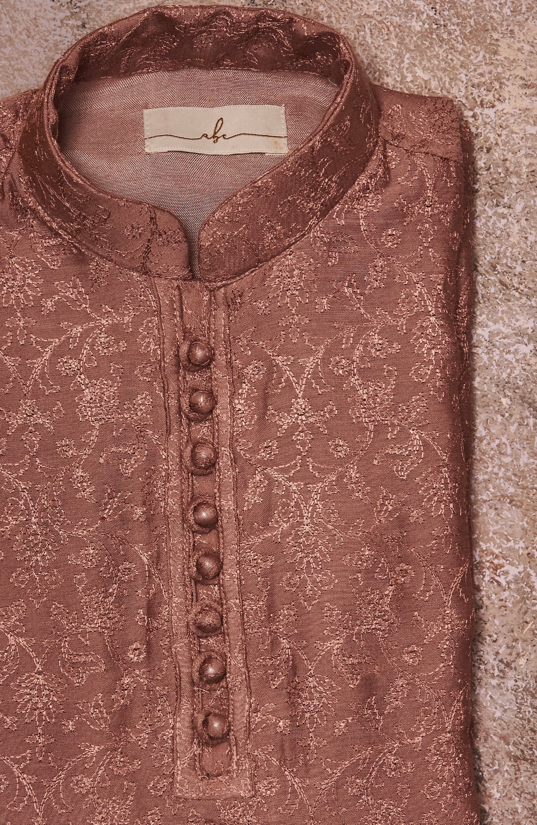 Mauve Embridered Chanderi Kurta Set