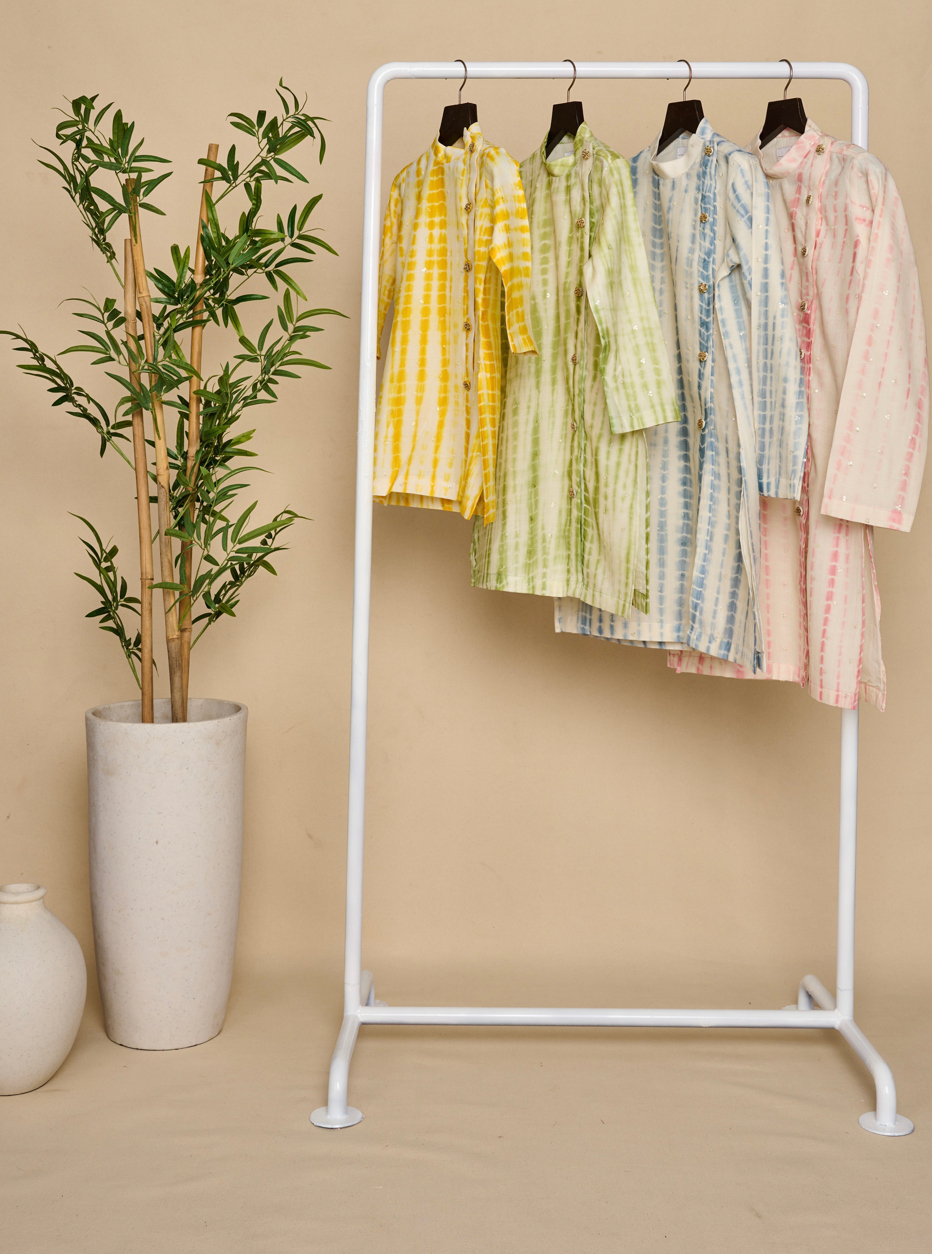 Leafy Green Tie And Die Kurta Set